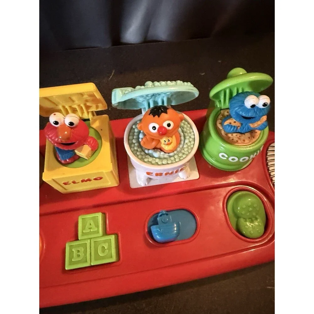Mattel Sesame Street Pop Up Pals toy 2002 Oscar Elmo Ernie Cookie Monster Tested